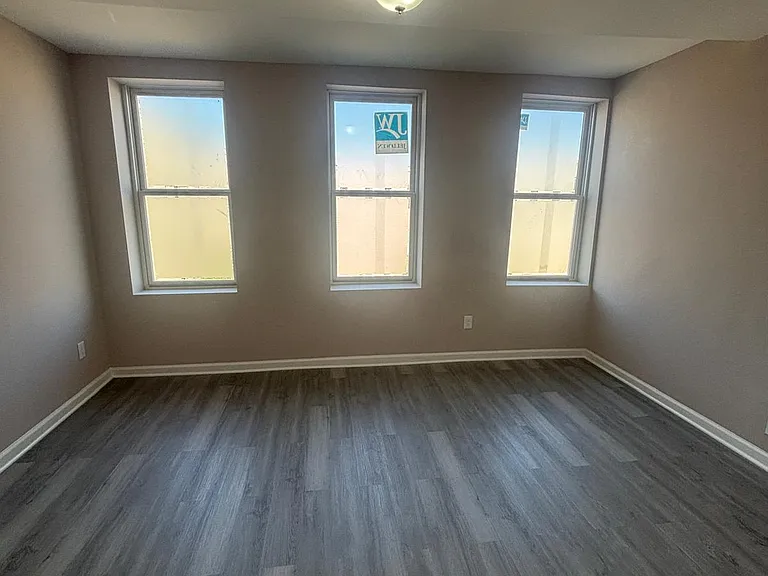 1711 N Caroline St #1 — Photo 12