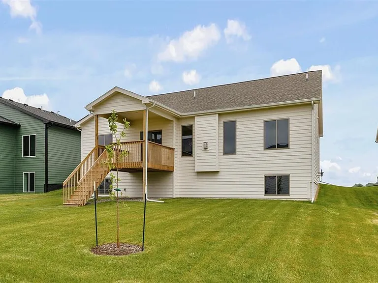 1410 NW Linda Ln — Photo 21