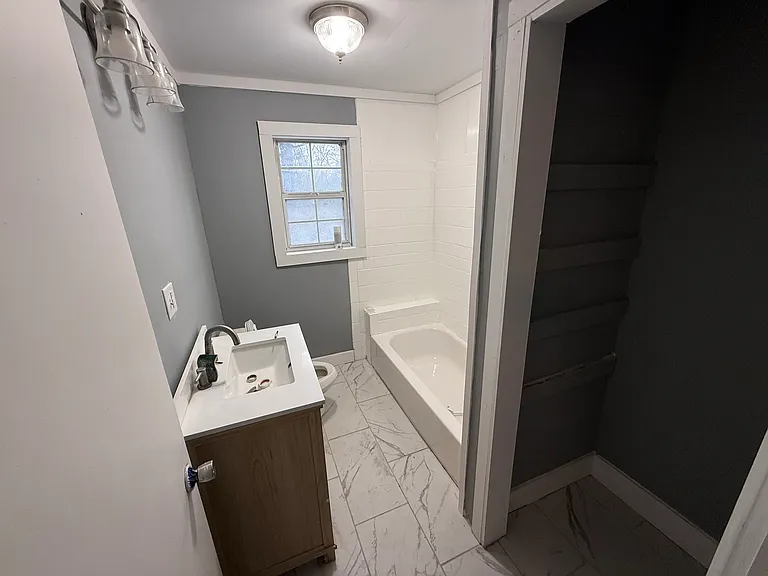 614 Padenreich Ave — Photo 8