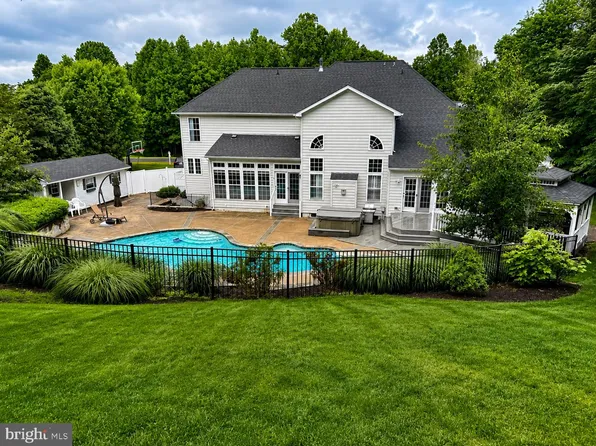 6609 Etherington Ct, Manassas, VA 20112