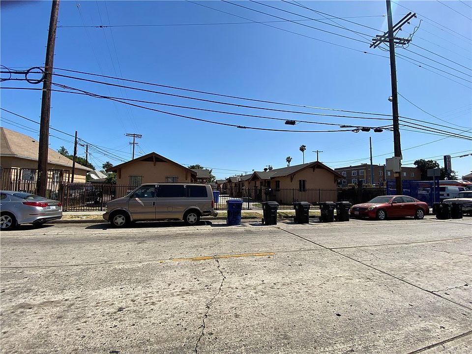 1st image of 606 E 51st St