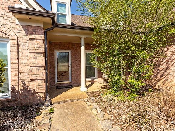 3rd image of 11550 Metz Pl