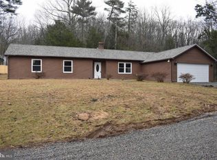 132 Overlook Ter, Orwigsburg, PA 17961