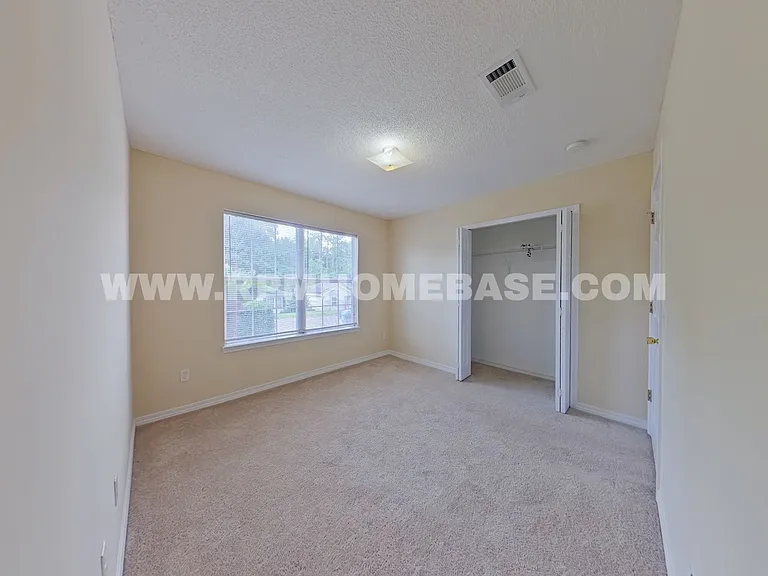 338 Apple Dr — Photo 8