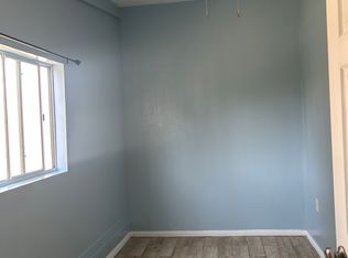 11019 S Inglewood Ave, Inglewood, CA 90304
