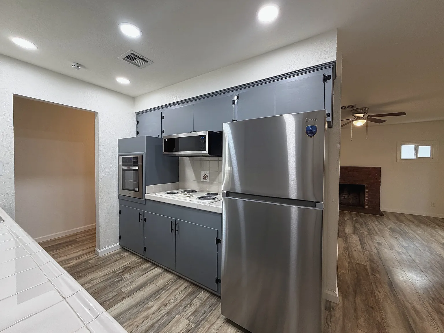 4 bed, 1680 sqft, $2,750 — Photo 2