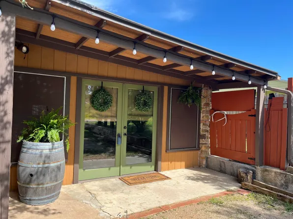 819 Birch Lane, Cottonwood Shores, TX 78657