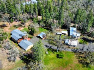 778 Ragsdale Rd, Trail, OR 97541