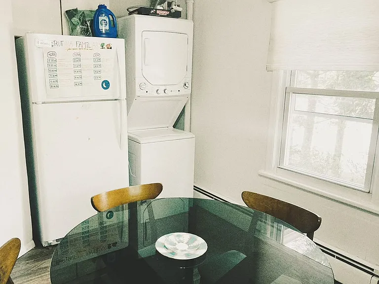 431 Madison Ave — Photo 4