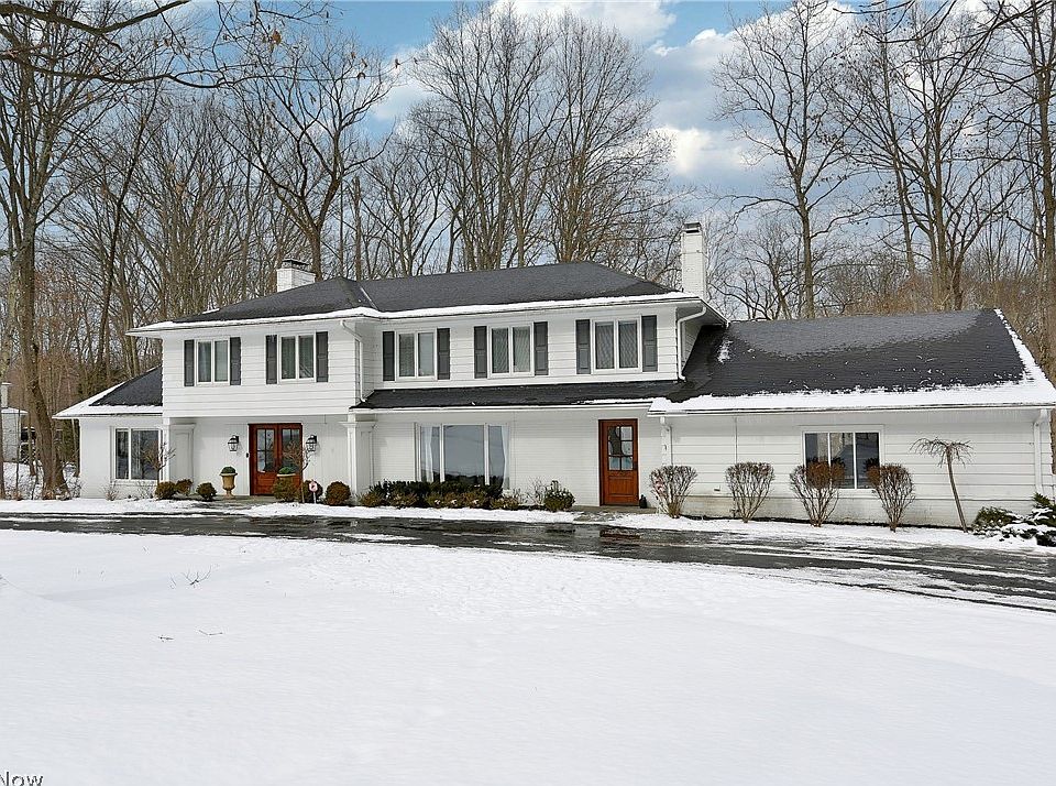 1st image of 155 Hunting Ln