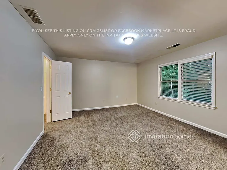 2123 Amherst Trl SE — Photo 12