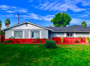 19364 W Woodhill St, Rialto, CA 92376