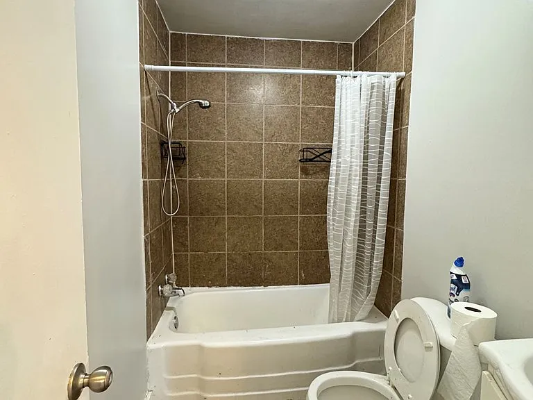 2377 S Riverbend Rd — Photo 10