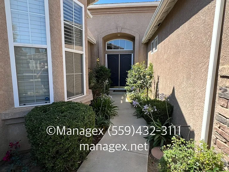 9708 N Willey Ct — Photo 3