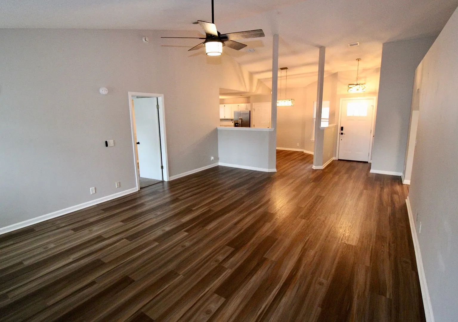 Wonderful 4BR Home Available Immediately — Photo 4