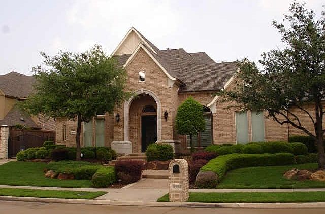1st image of 4564 Warwick Ln