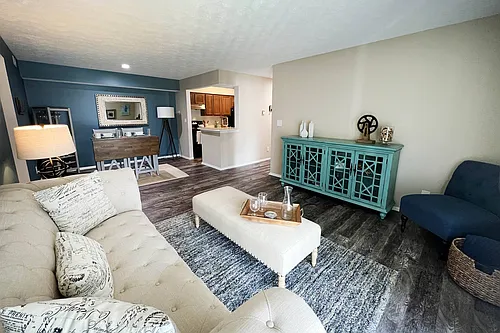 Steeplechase Apartments Photo 1