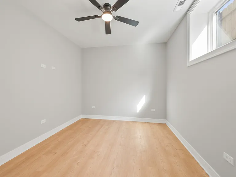 6639 S Langley Ave #1 — Photo 9