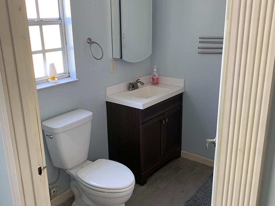 1st image of 8706 W Lanway Dr