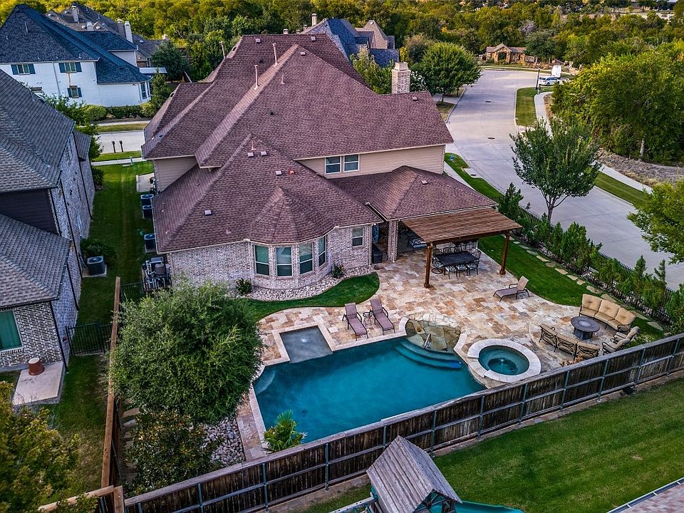 1st image of 13885 Whistler Dr