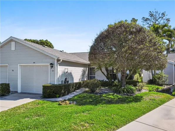 120 Quail Forest BLVD, NAPLES, FL 34105
