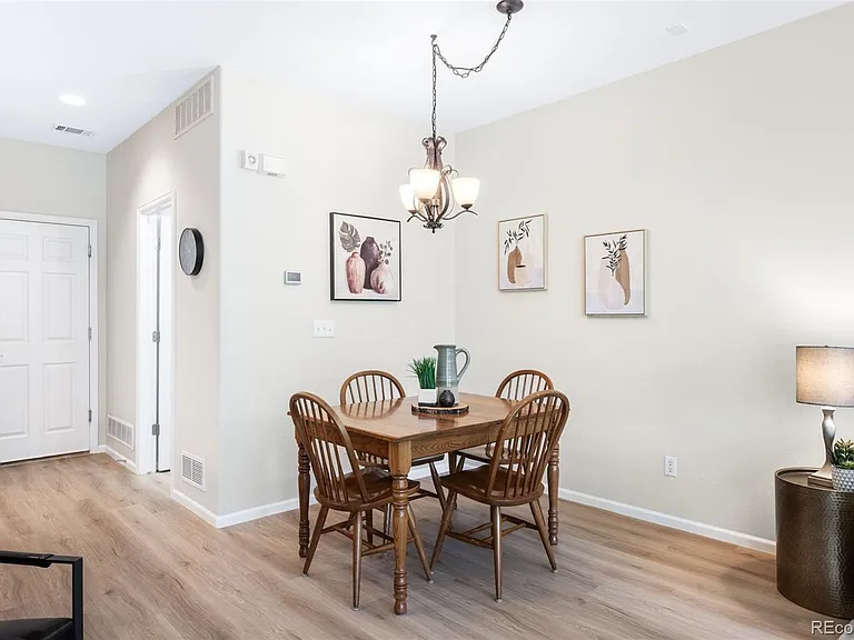 11251 Osage Cir #E — Photo 8