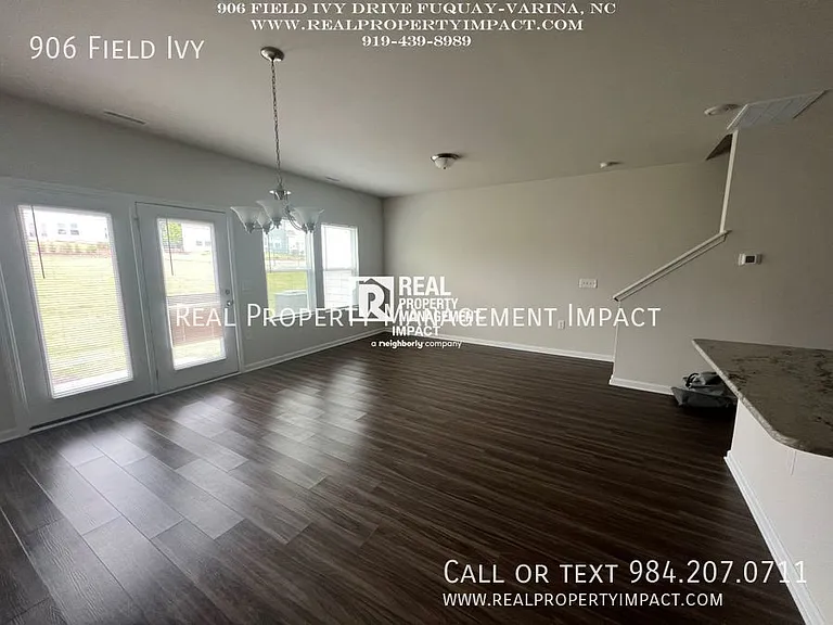 906 Field Ivy — Photo 10