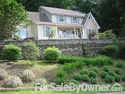 Home Front
						:
						Beautiful and easy maintenance landscaping...