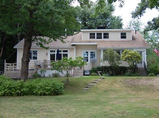 14 Shoreham St, Worcester, MA 01605