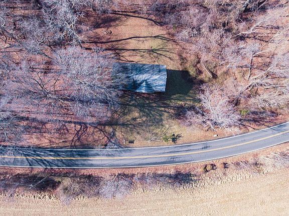3rd image of 5492 Nutwell Sudley Rd