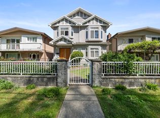 3541 Adanac St, Vancouver, BC V5K 2P6