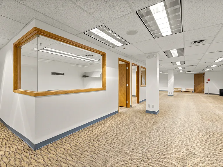 214 S Main St #D — Photo 44