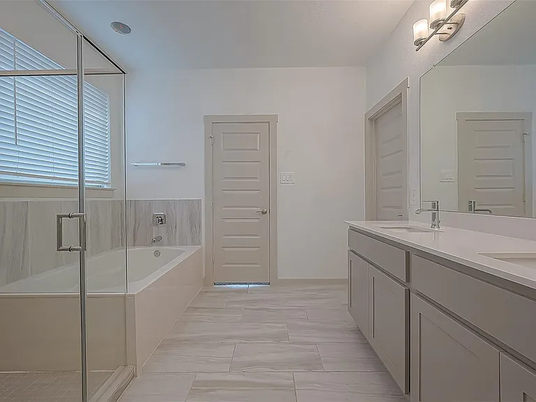 29326 Red Rocks Park Dr — Photo 33