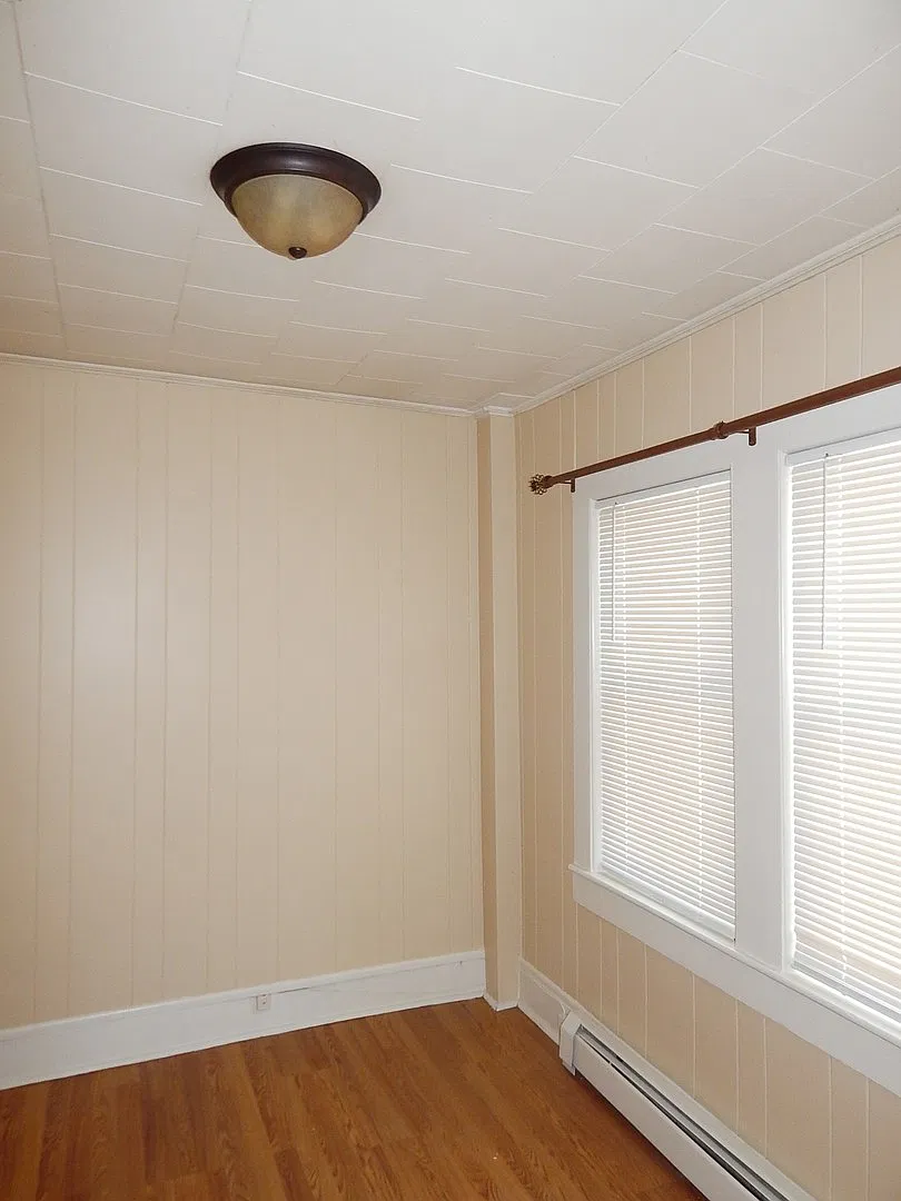 73 Somerset Street — Photo 3