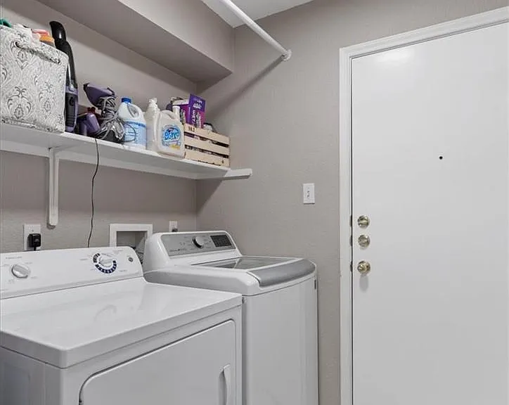 14500 Mowsbury Dr — Photo 23