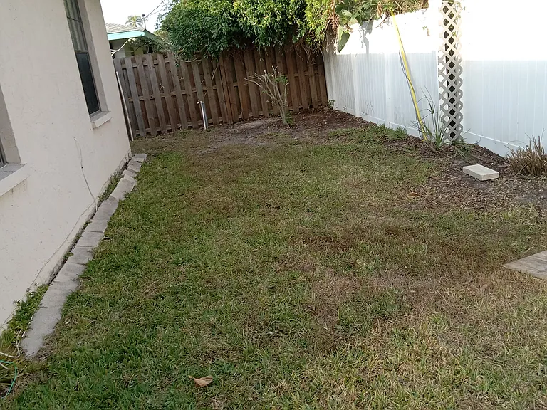6391 Gateway Ave — Photo 8