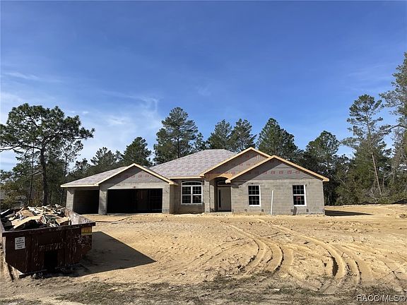 3rd image of 6052 N Canyon Dr