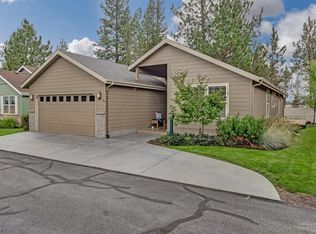 268 N Wheeler Loop, Sisters, OR 97759