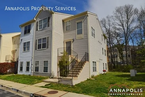 60 Sandstone Ct #H Photo 1