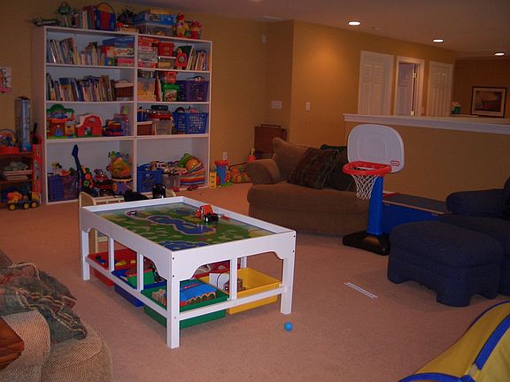 Playroom with lots of open spaces to play.