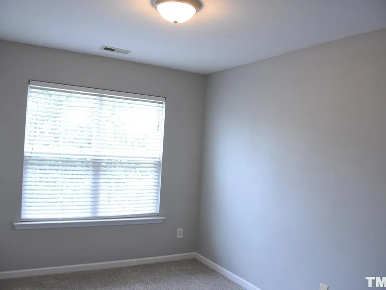 219 Murray Glen Dr — Photo 15
