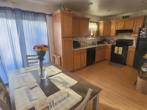 756 Marian Dr, Middletown, DE 19709