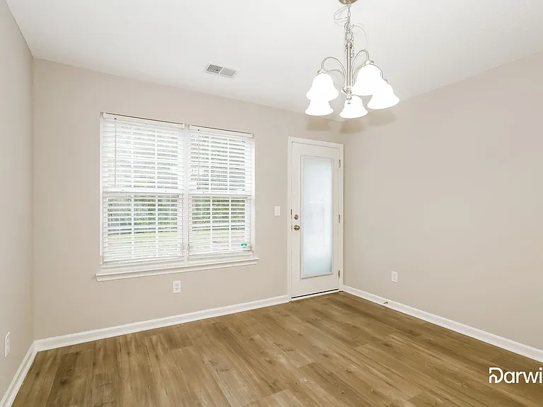 11047 Pointer Ridge Dr — Photo 8