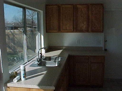 4th image of 7334 GLEN CROSS DR