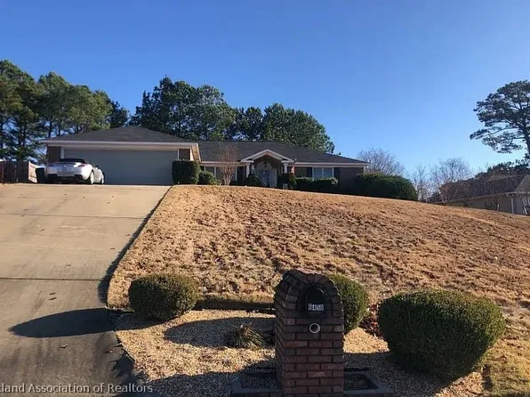 6458 Yellow Stone Dr, Columbus, GA 31909
