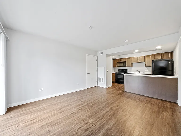 1524 Richard T Rivera Way — Photo 22