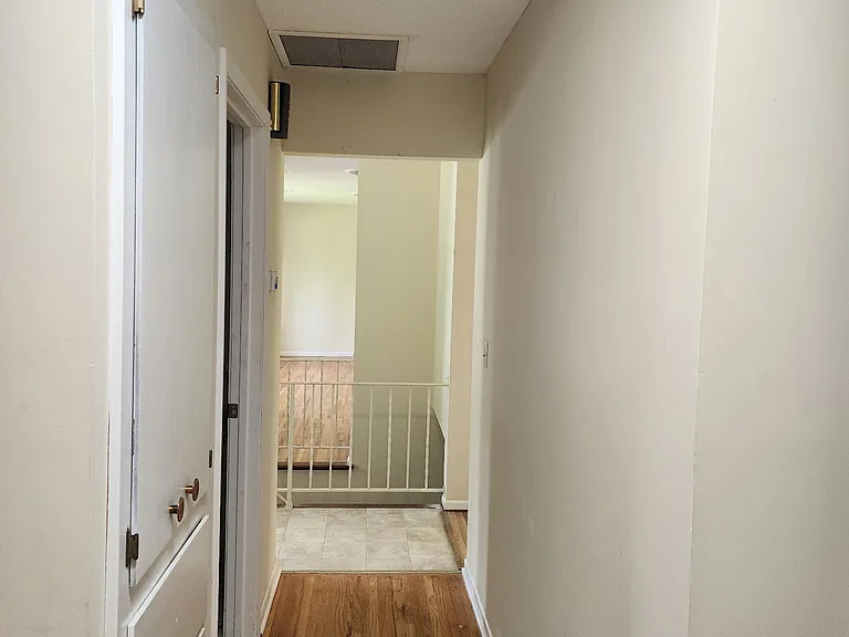 3017 McLeod St — Photo 4