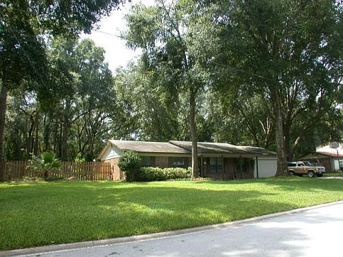 1st image of 2478 Governors Dr S