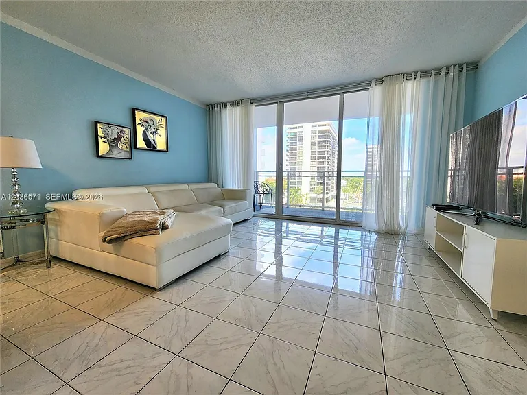 2030 S Ocean Dr #401 — Photo 6