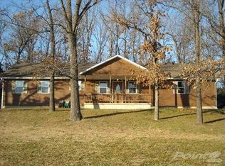 390 Wilderness Dr, Marshfield, MO 65706